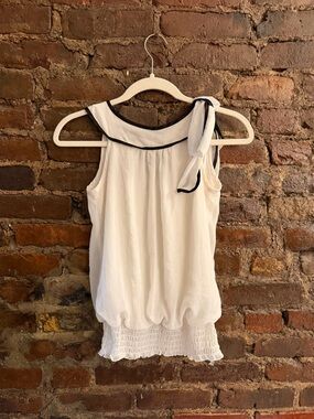 Vintage Sleeveless White Tie-Shoulder Women's Top
